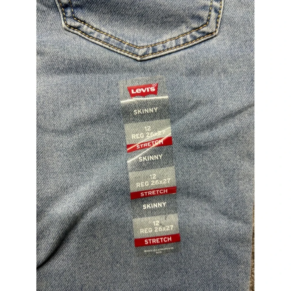 Levis Boys Skinny Knit Pull-On Jeans Light Wash Stretch Denim Size 12 Reg 26x27
